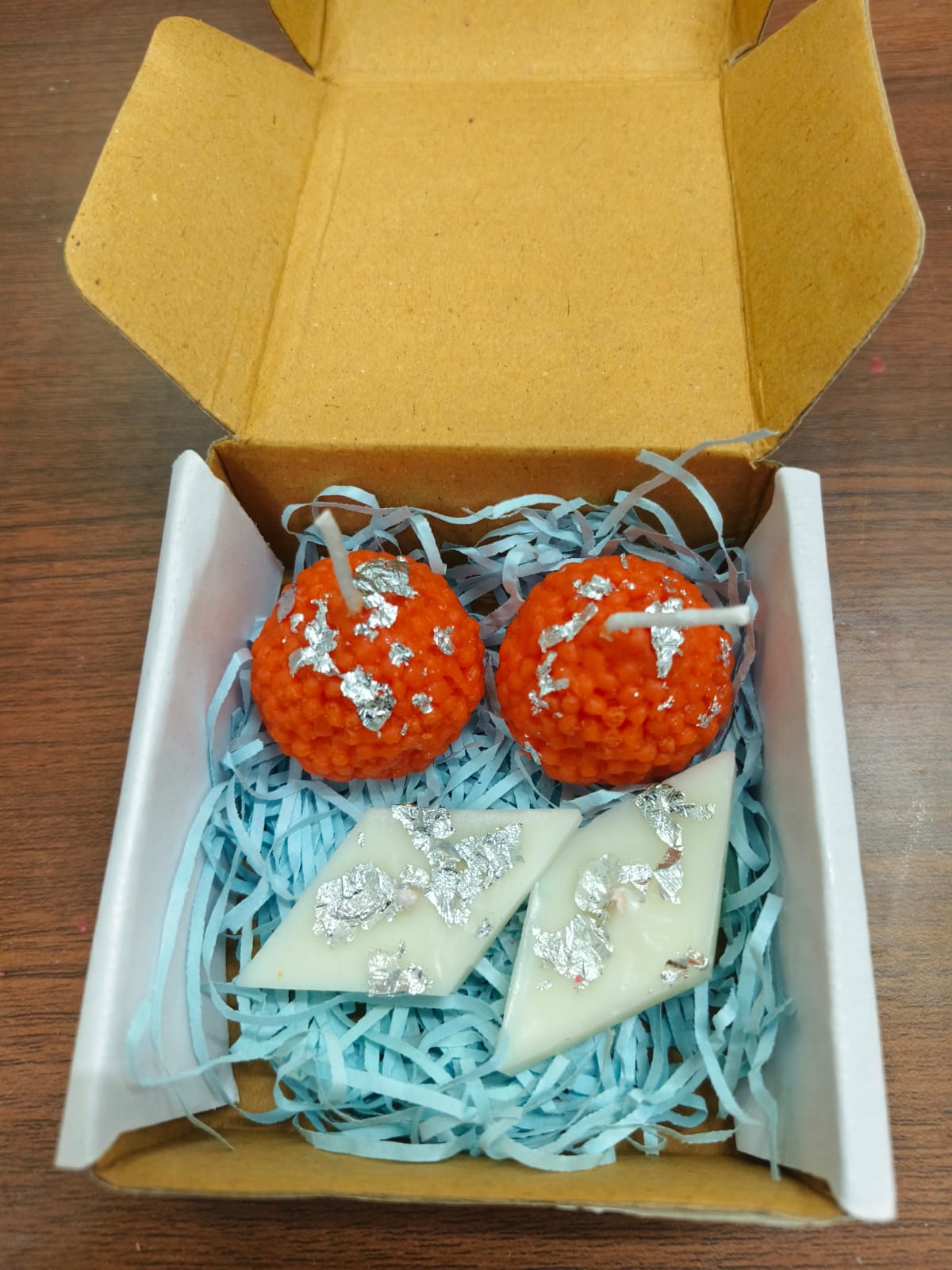 Handmade Laddu & Kaju Katli Soy Wax Candle Gift Box | Festive Mithai Hamper - The Ved Aura