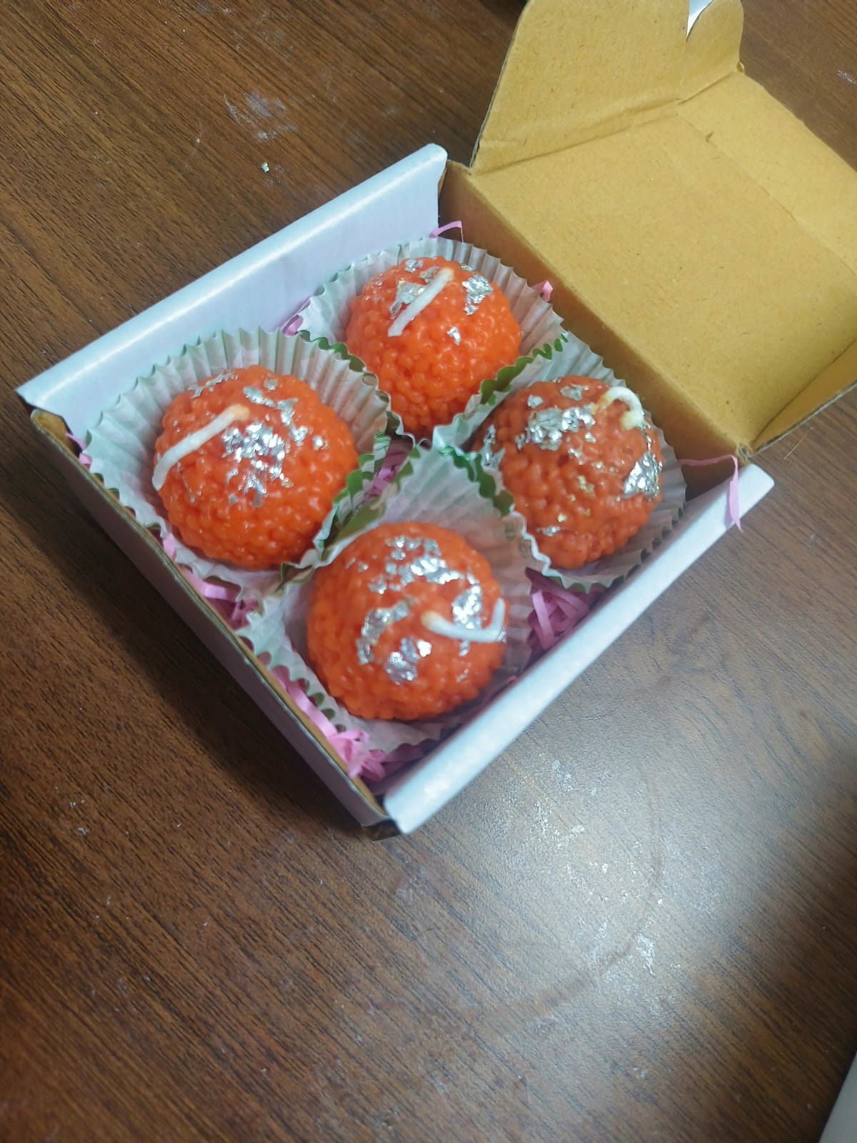 Laddu Candle Gift Combo | Jasmine Scented Festive Set - The Ved Aura